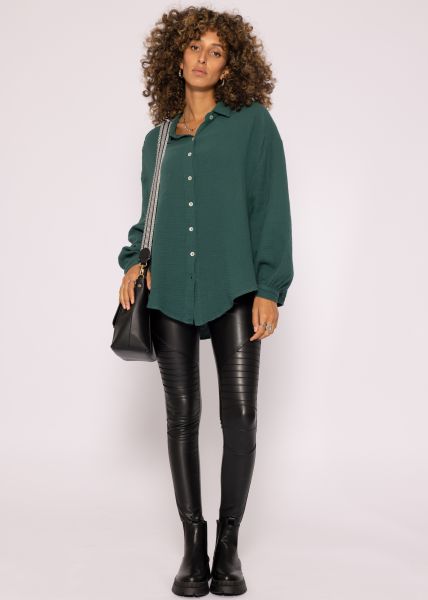 Ultra oversize Musselin-Blusenhemd, kürzere Variante, dunkelgrün