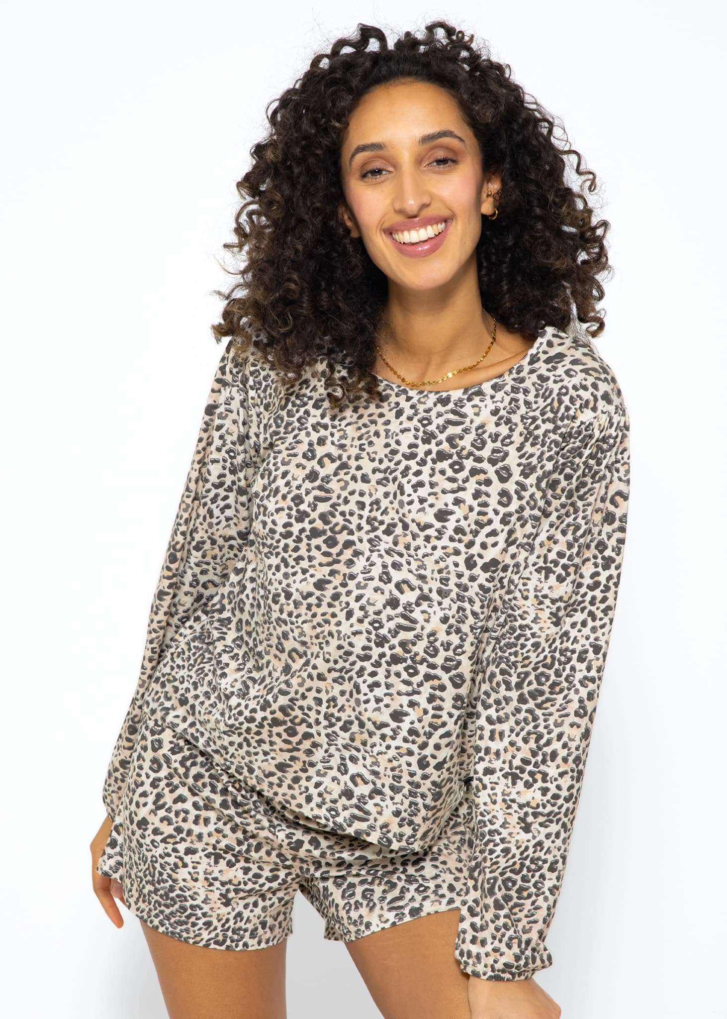 Langarm Pyjamashirt mit Leoprint - beige