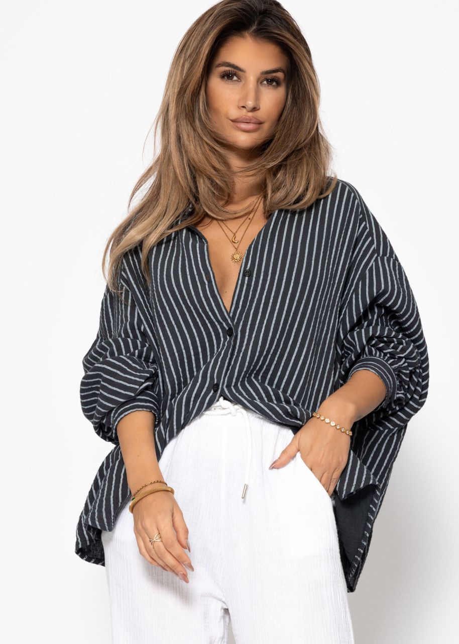 Oversize Musselin Bluse mit hellen Streifen - grau