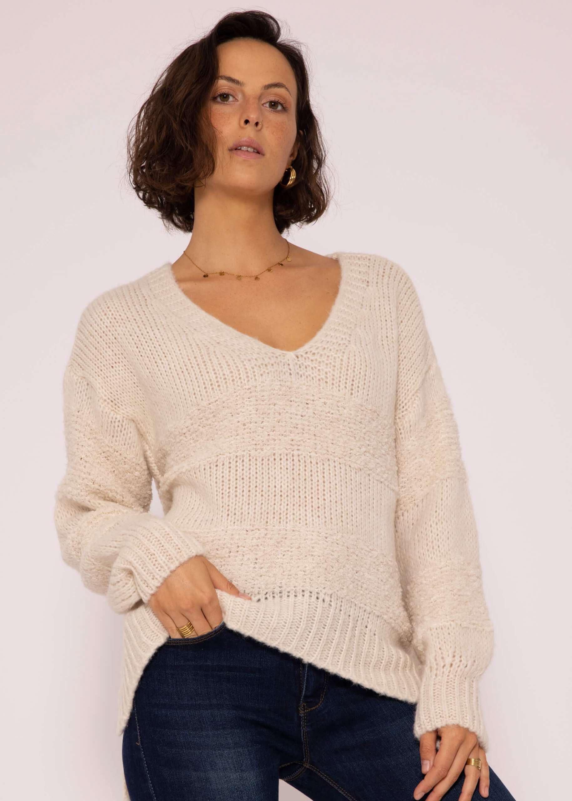 Strickpullover mit V-Ausschnitt, offwhite