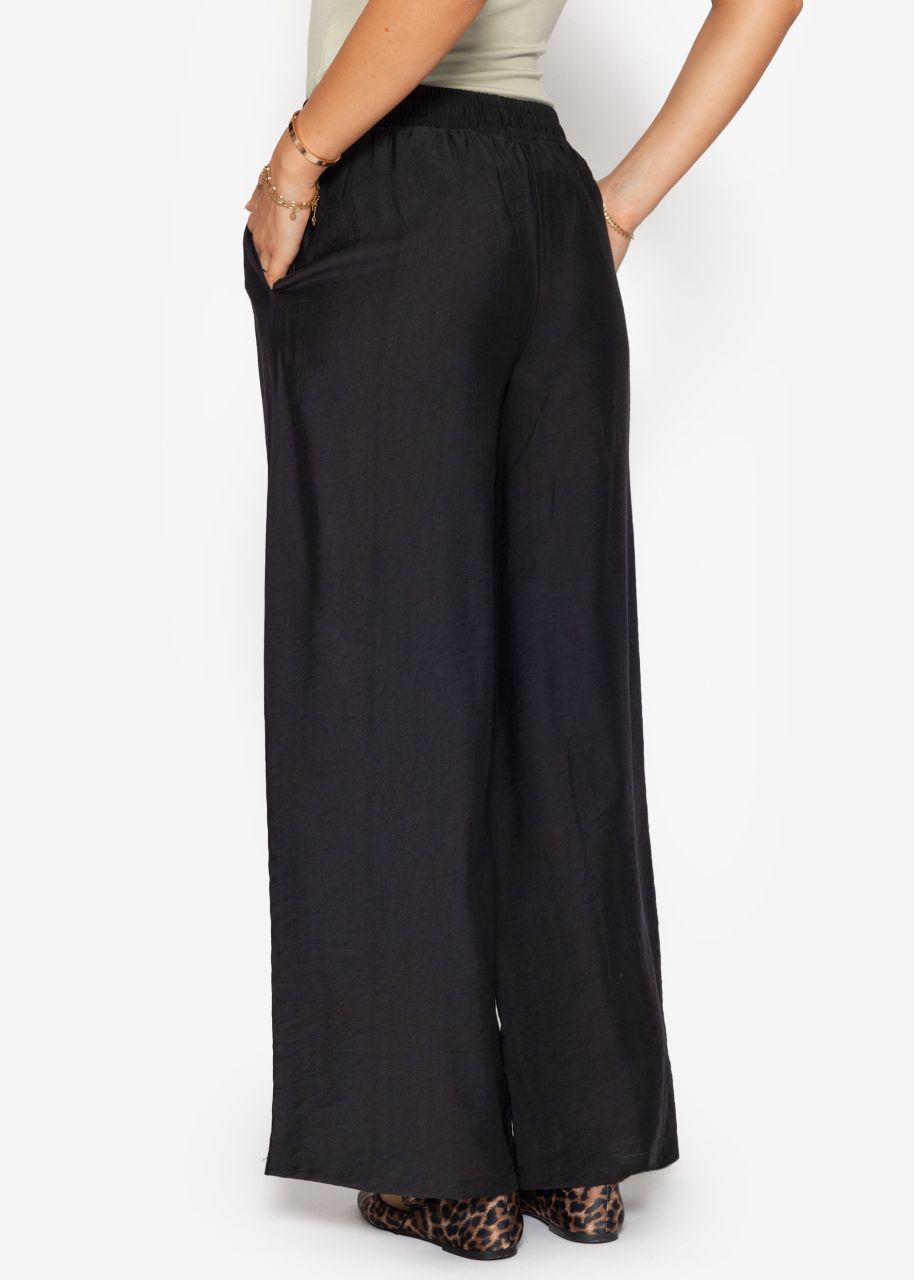 Glänzende Stoffhose mit geradem Bein - schwarz