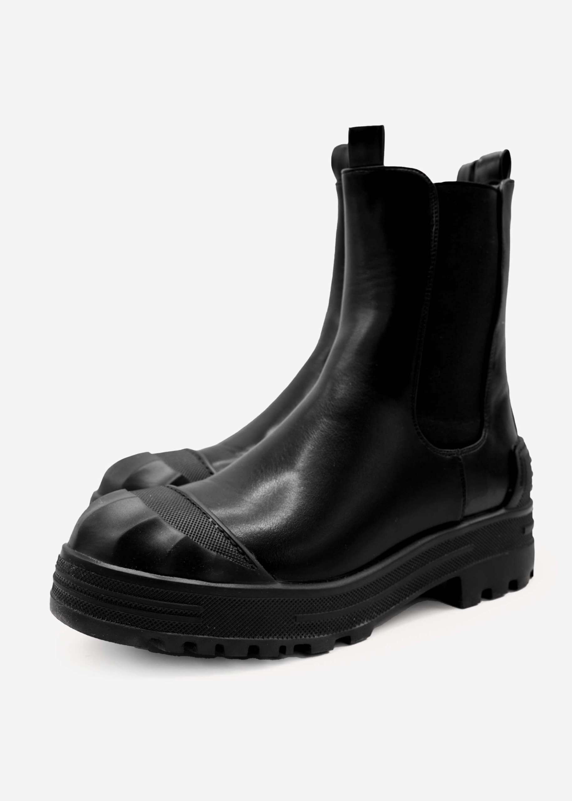 Combat-Boots mit betonter Kappe, schwarz