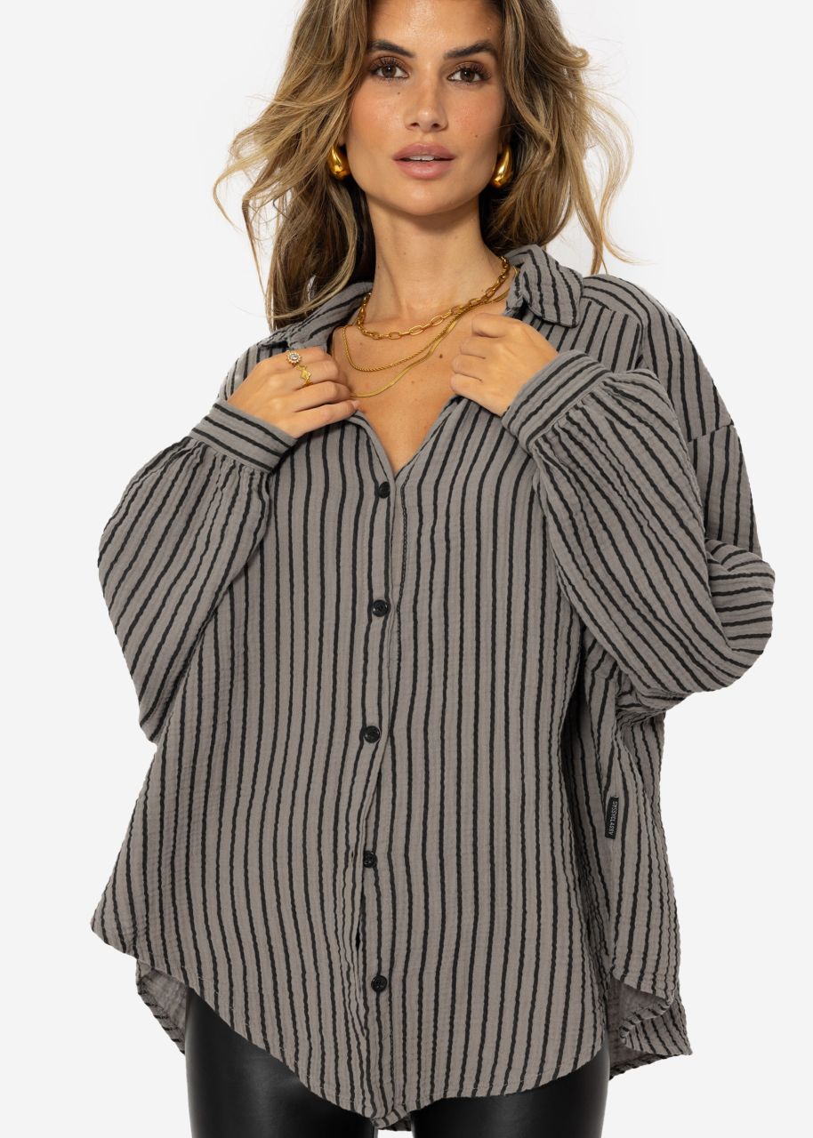 Oversize Musselin Bluse mit schwarzen Streifen - taupe