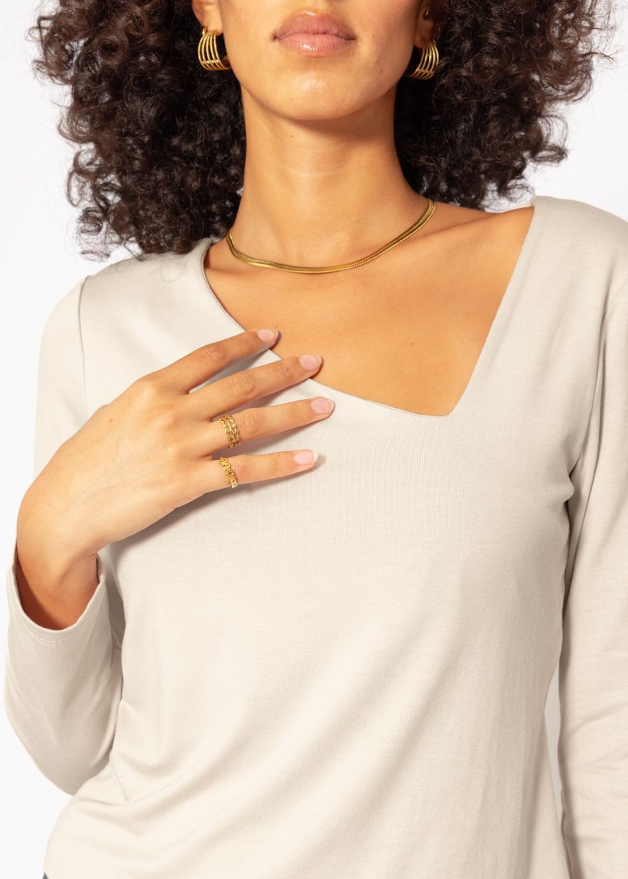 Langarmshirt mit asymmetrischem Ausschnitt - beige
