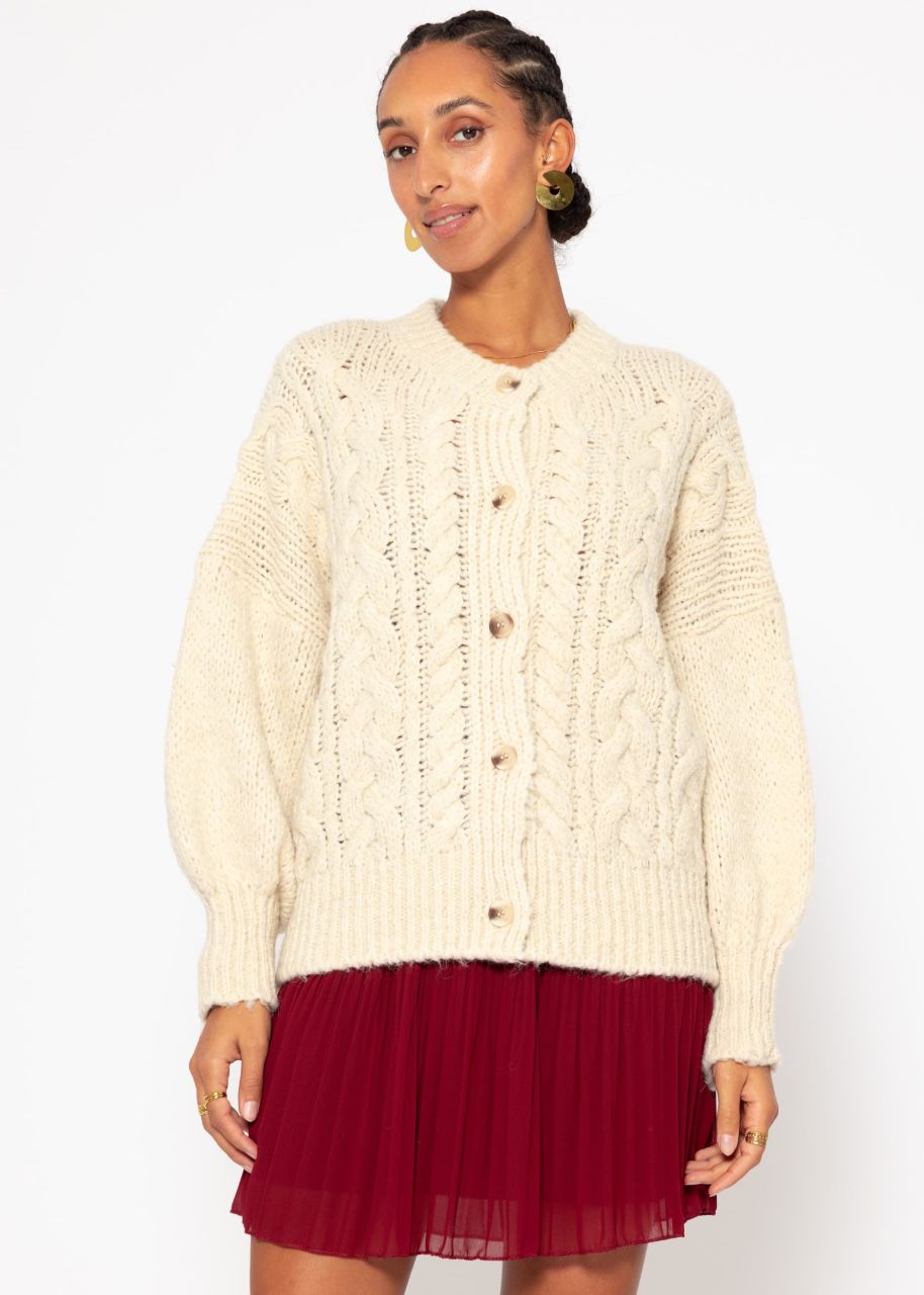 Super flauschige Strickjacke mit Zopfmuster - cremeweiß