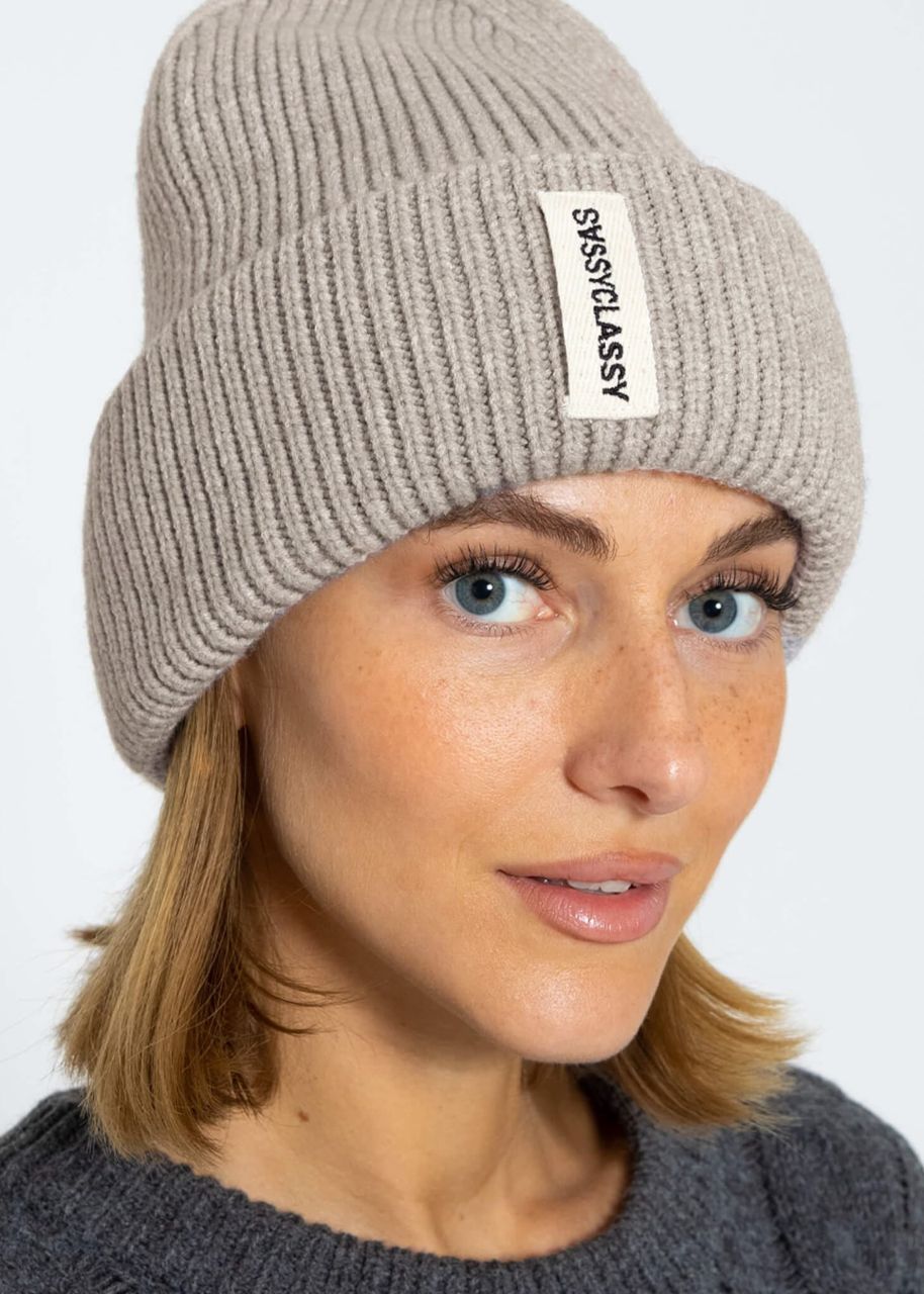 SASSYCLASSY Beanie - grau