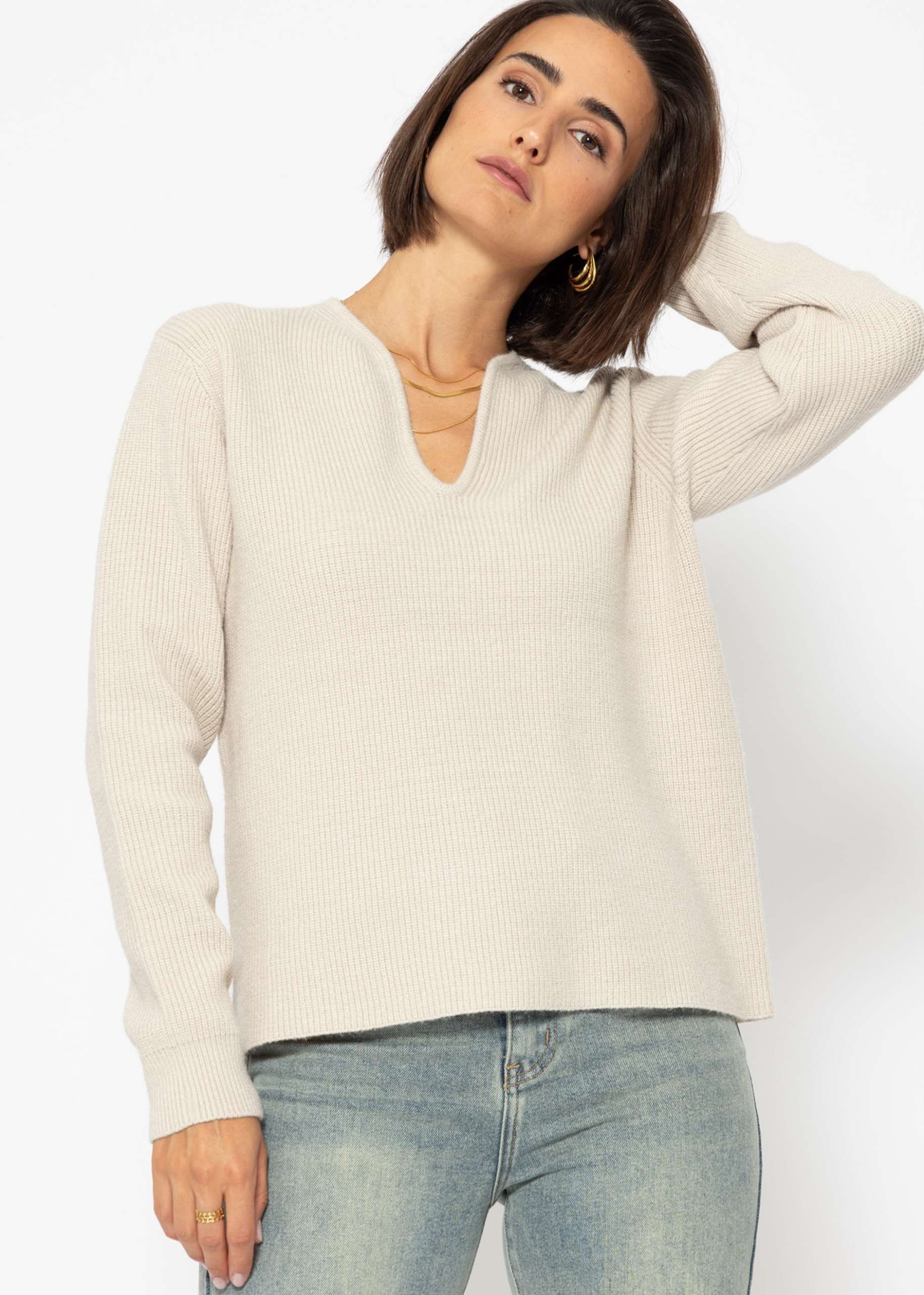 Pullover mit betontem V-Ausschnitt - beige