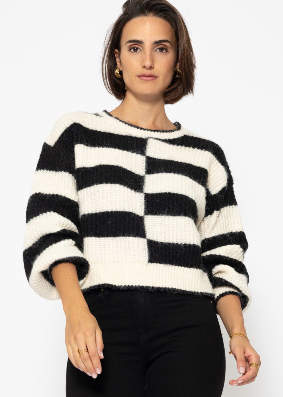 Flauschiger Pullover mit versetzten Blockstreifen - schwarz-offwhite