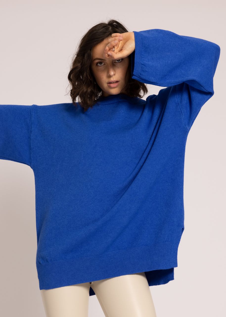 Ultra oversize Pullover mit kleinen Schlitzen, royalblau