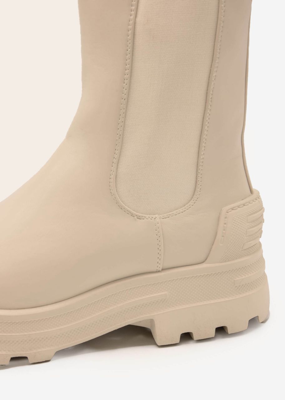 Combat-Boots mit betonter Kappe, beige