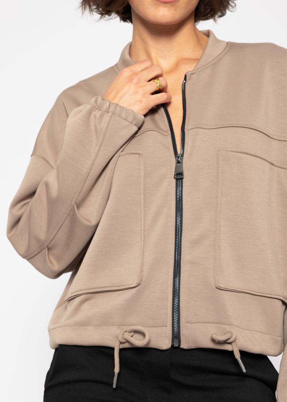 Sweat Jacke mit aufgesetzten Taschen - taupe