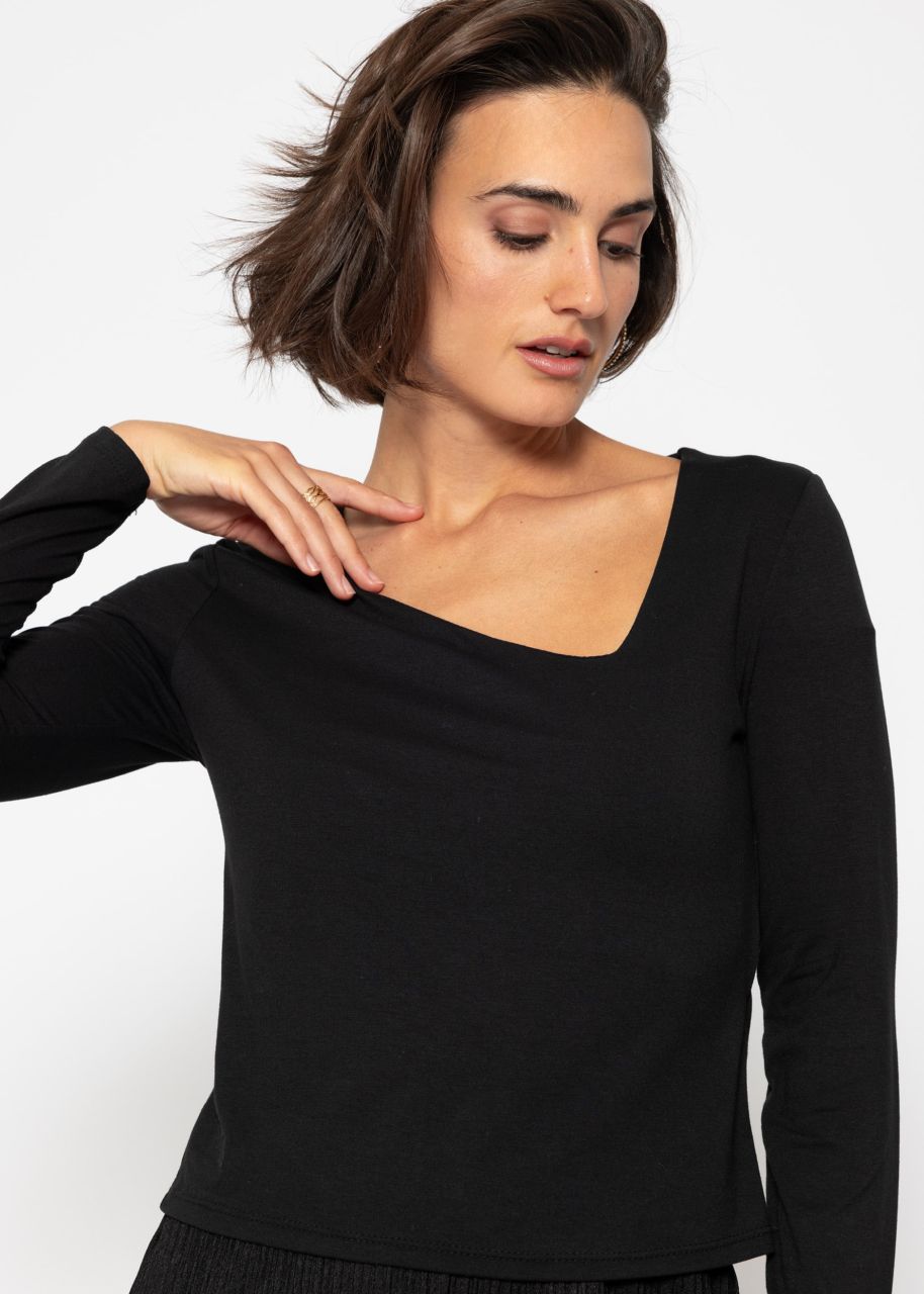 Langarmshirt mit asymmetrischem Ausschnitt - schwarz