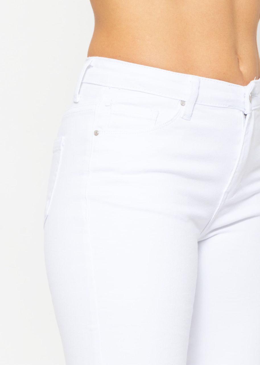 Ausgestellte Jeans - weiß