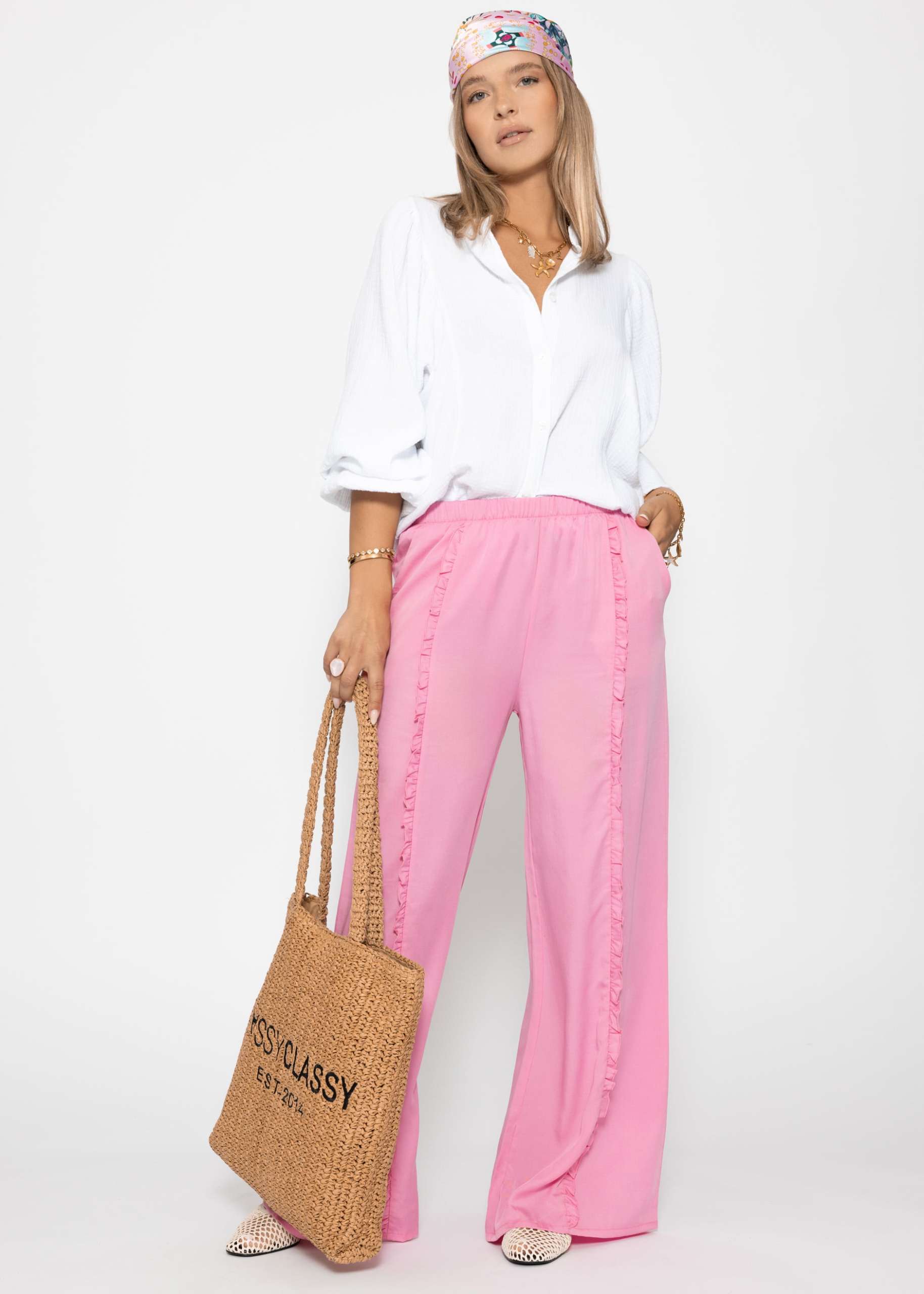 Hose mit weitem Bein und Rüschendetail - rosa