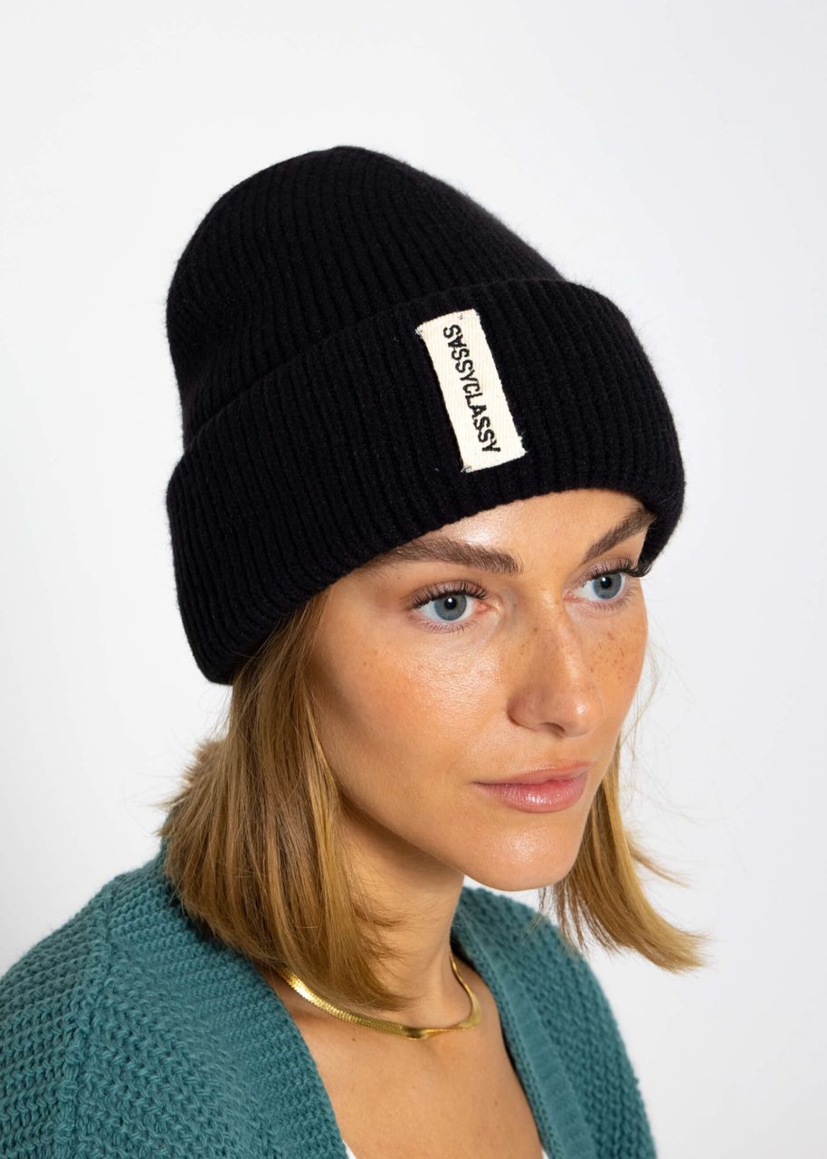 SASSYCLASSY Beanie - schwarz