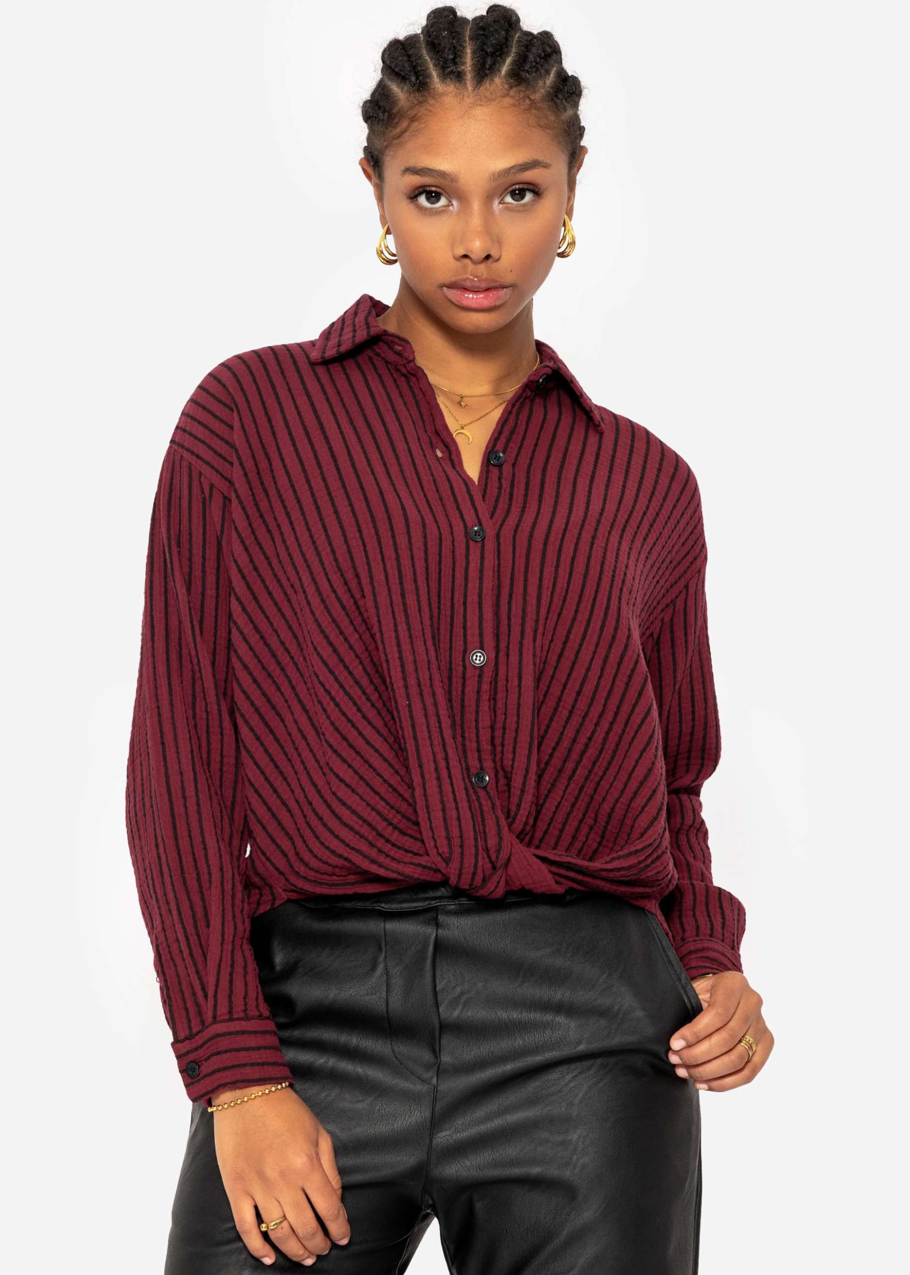 Gestreifte Musselin Bluse mit Knoten - burgundy-schwarz