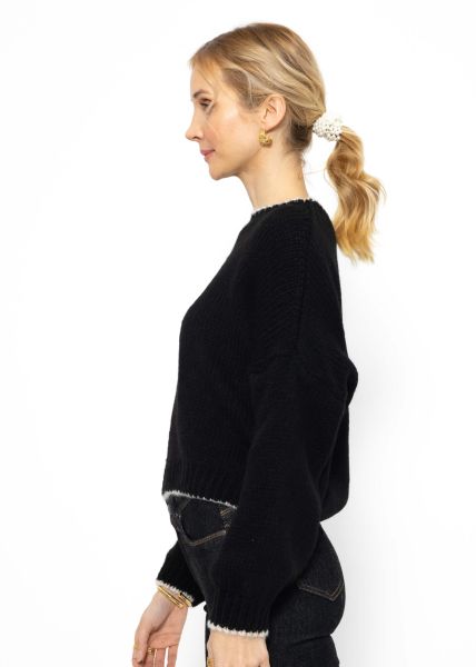 Oversize Pullover mit hellen Akzenten - schwarz