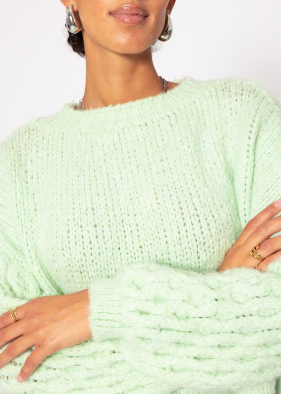 Flauschiger Strickpullover - salbeigrün