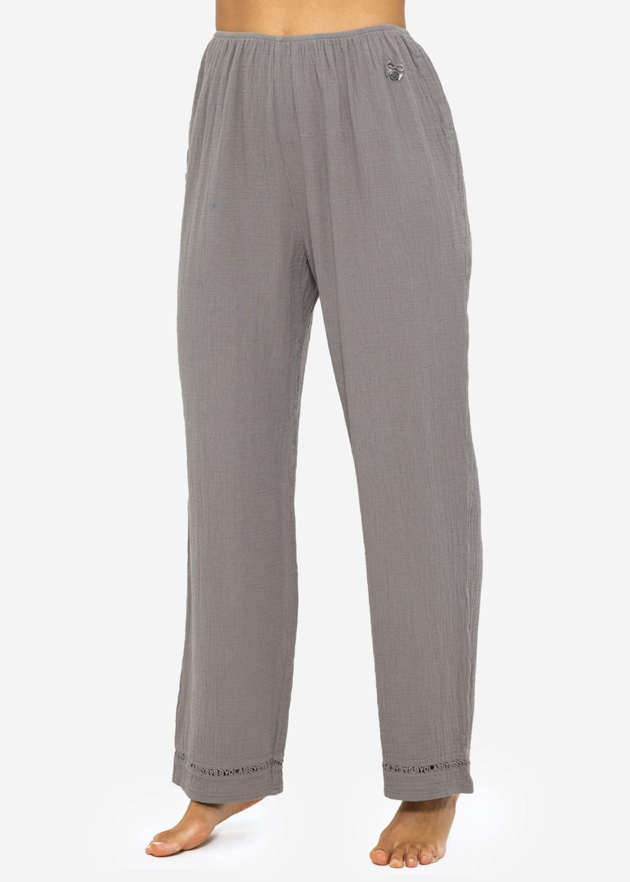 Musselin Pyjamahose mit Spitzenborte - taupe