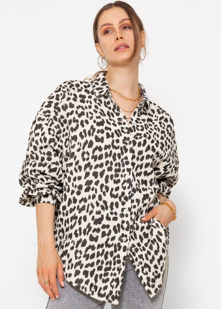 Musselin Bluse oversize kurz mit Leo-Print - hellbeige