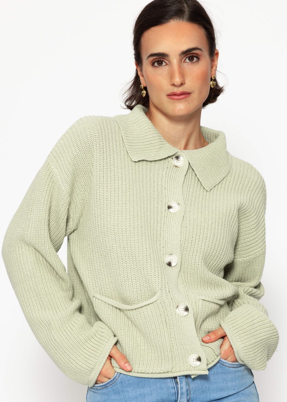 Strickjacke mit Kragen - grün