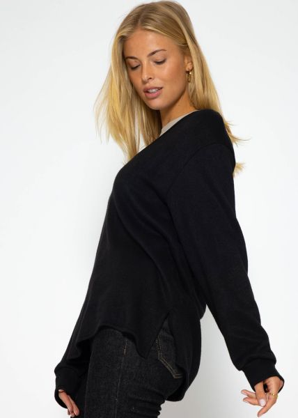 Oversize soft Sweater mit tiefem V-Ausschnitt - schwarz