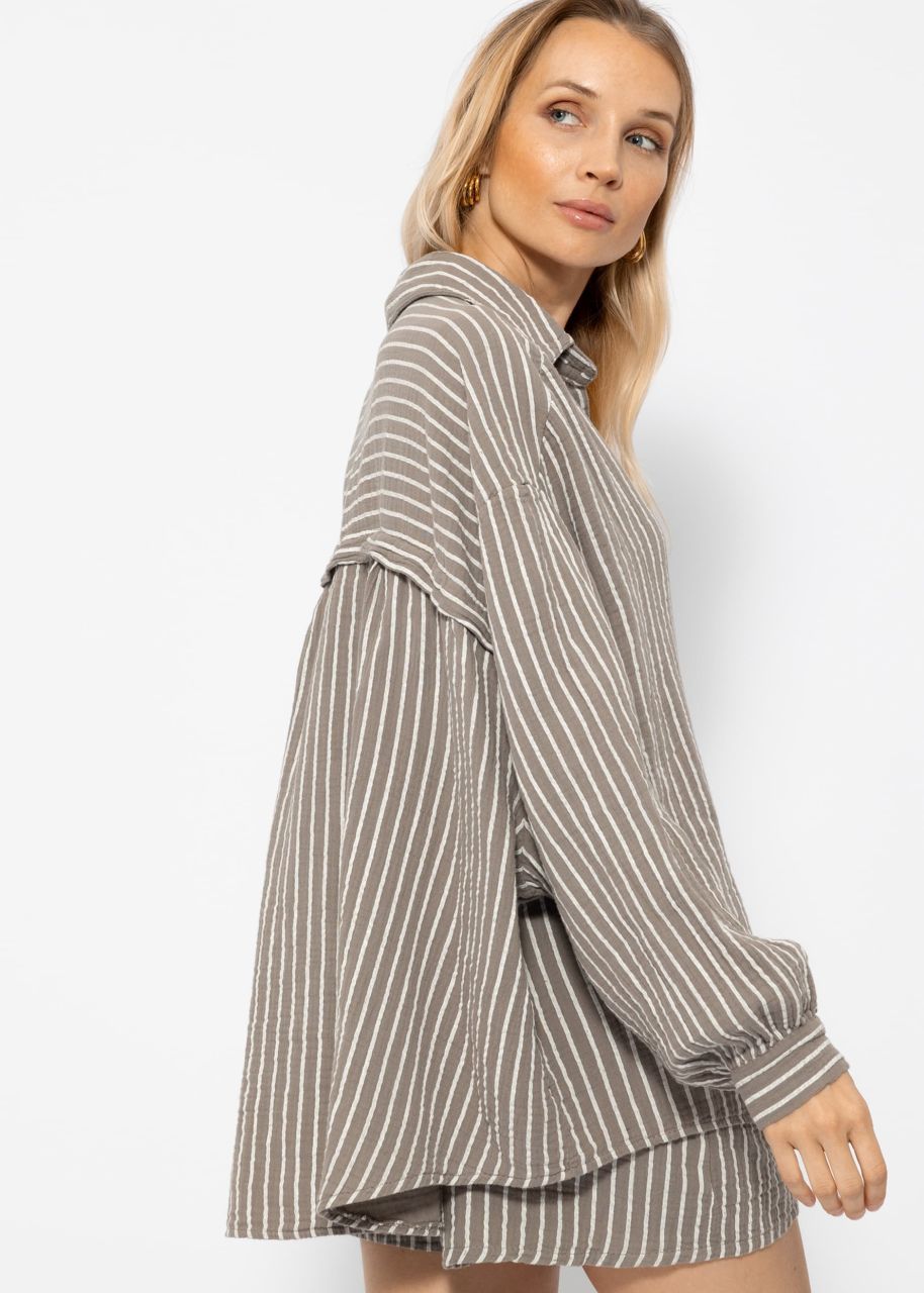 Gestreifte oversize Musselin Bluse - taupe