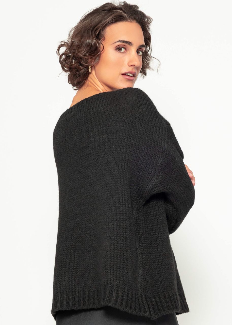 Oversize Pullover mit weißem Herz - schwarz