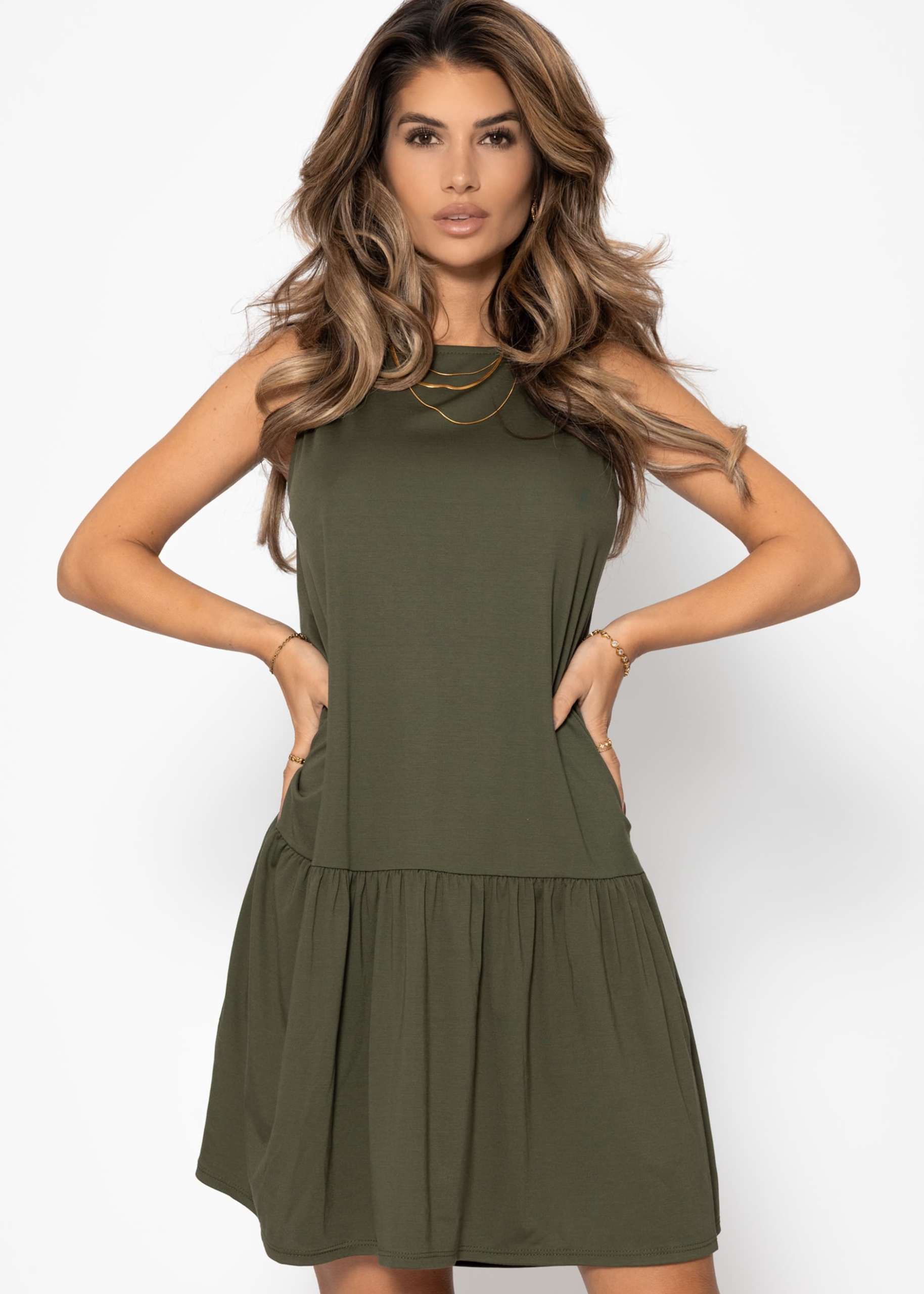 Ärmelloses Kleid mit Volant - khaki