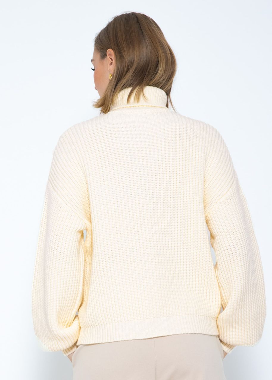 Rollkragenpullover mit Zopfmuster - offwhite