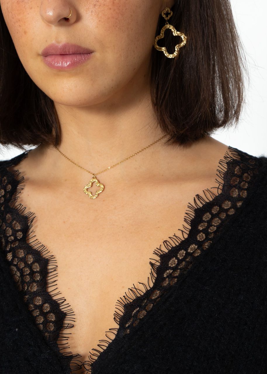 Halskette mit Kleeblatt - gold