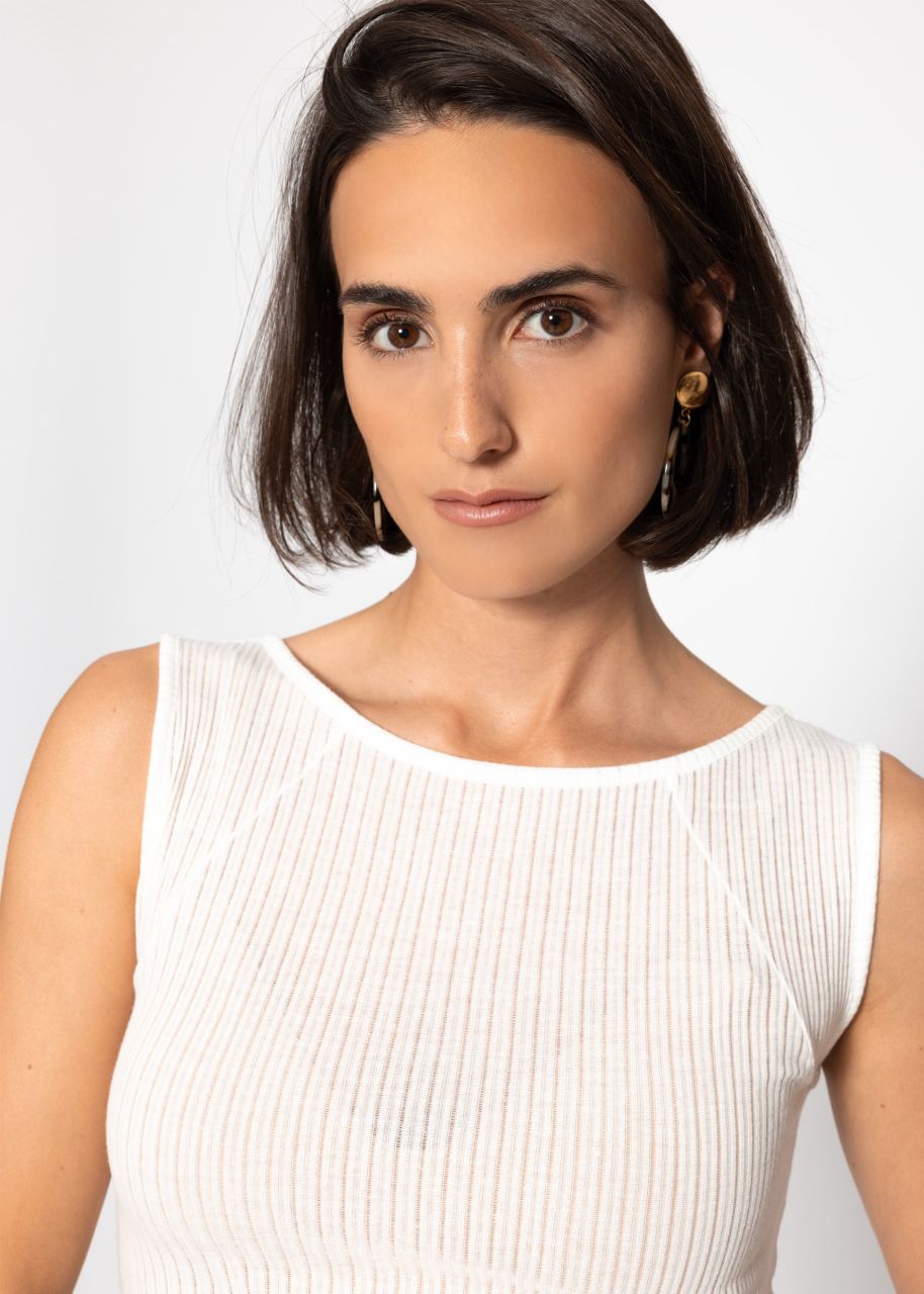 Leicht transparentes Top mit Rippstruktur - offwhite