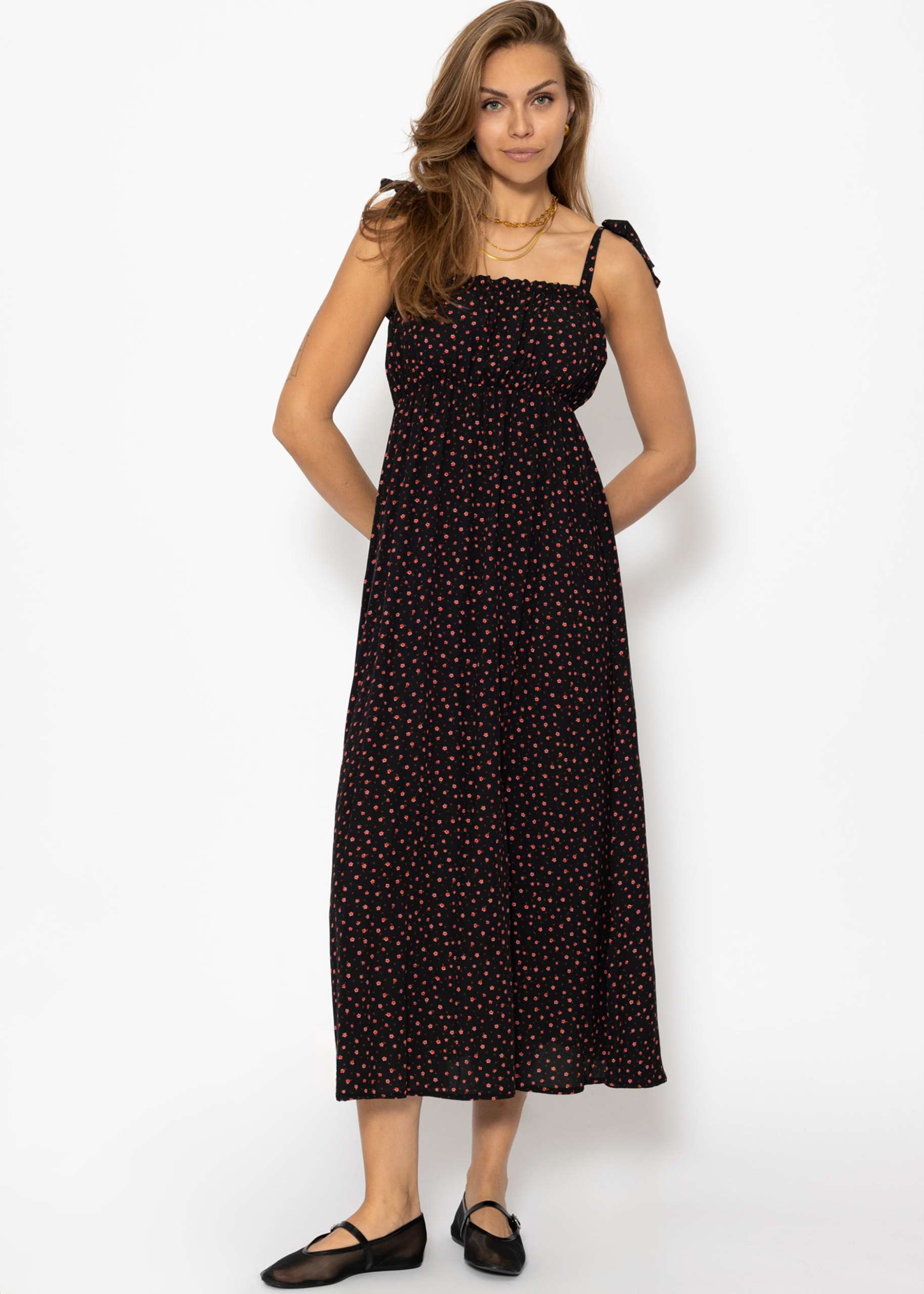 Trägerkleid mit Blümchen-Print - schwarz