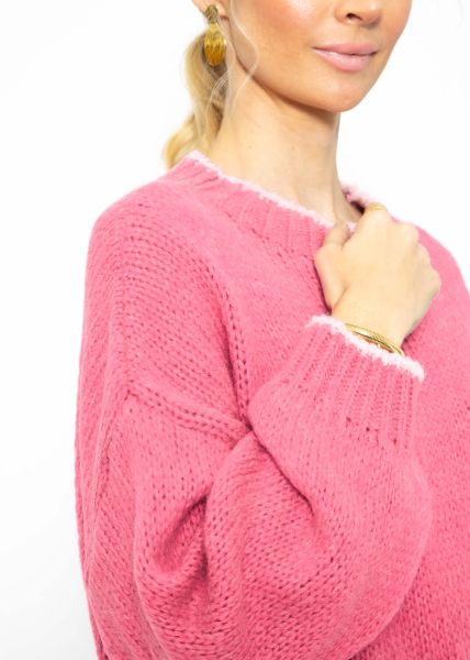 Oversize Pullover mit rosa Akzenten - pink