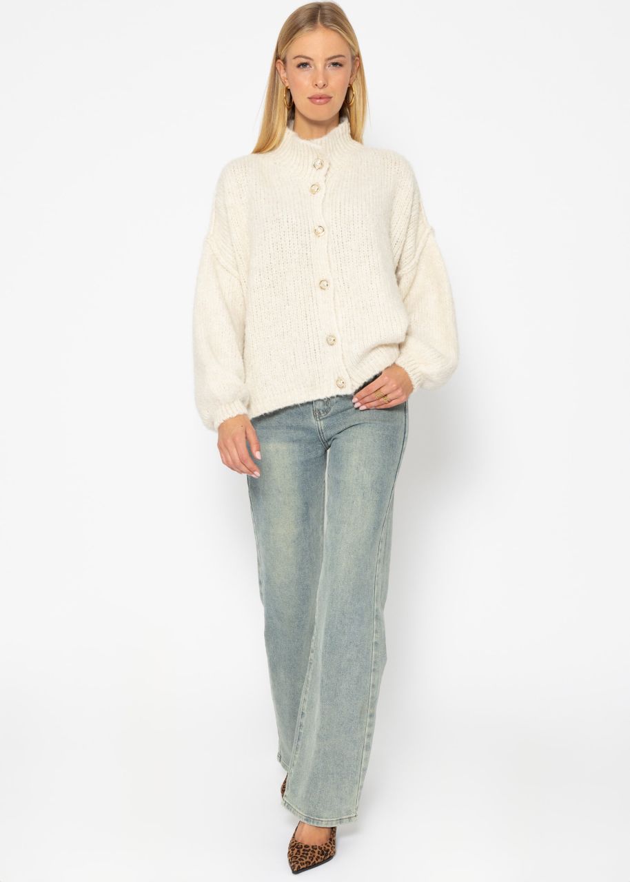 Jessica Haller Kuscheliger Oversize Cardigan mit Knöpfen - offwhite