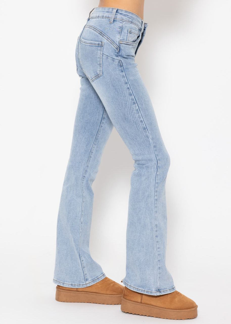 Flared Jeans mit heller Waschung - hellblau