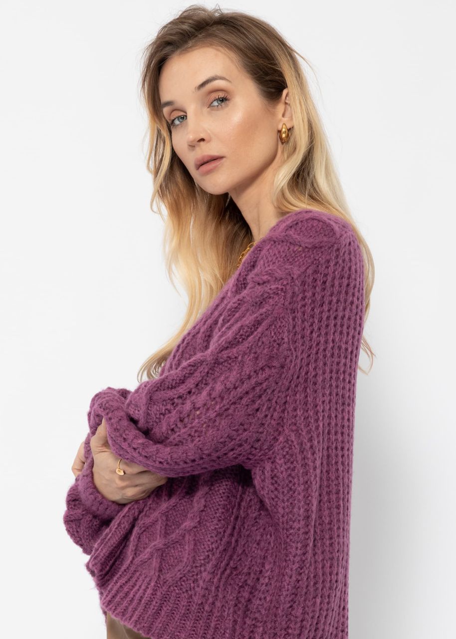 Oversize Strickjacke mit Zopfmuster - aubergine