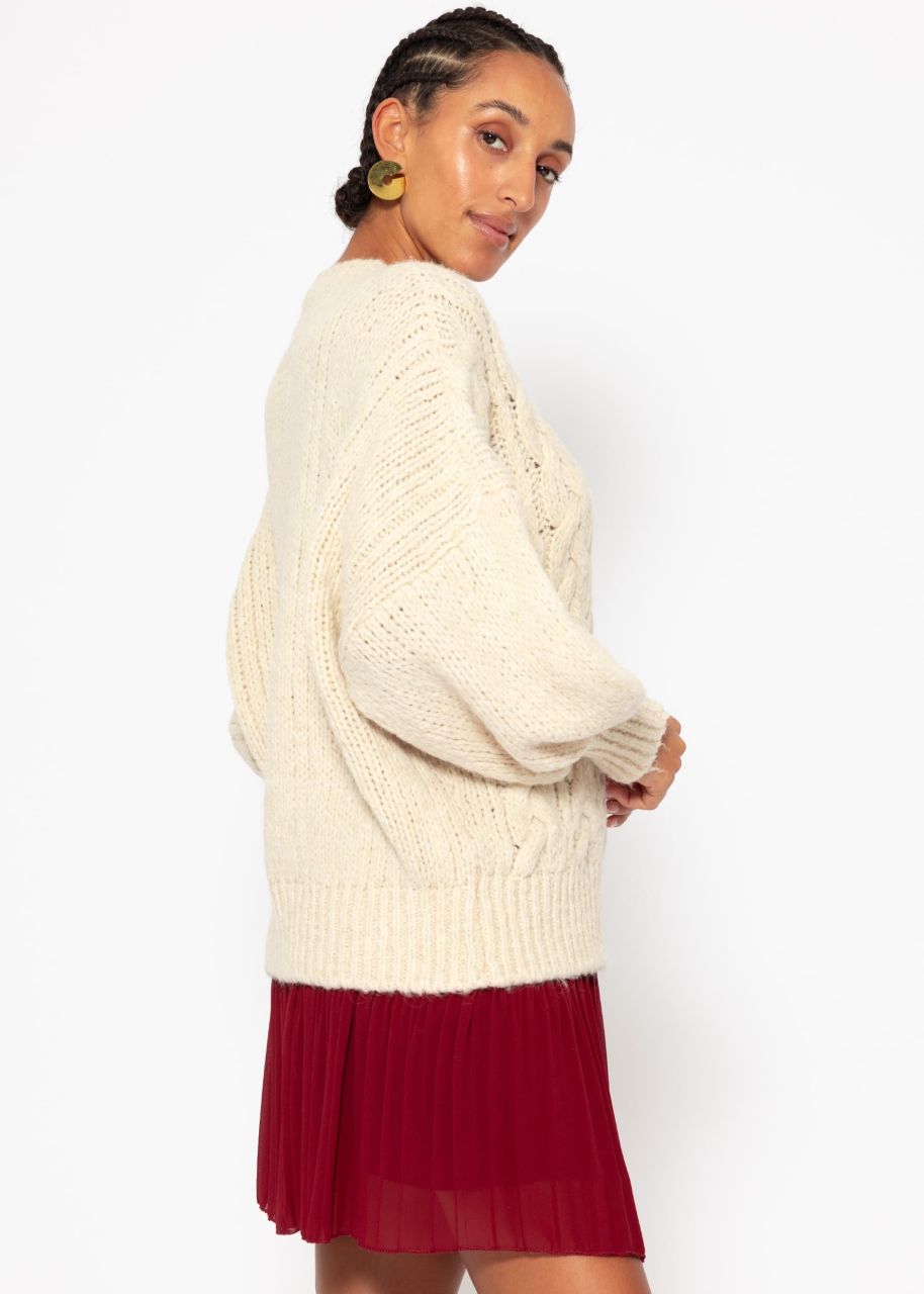 Super flauschige Strickjacke mit Zopfmuster - cremeweiß