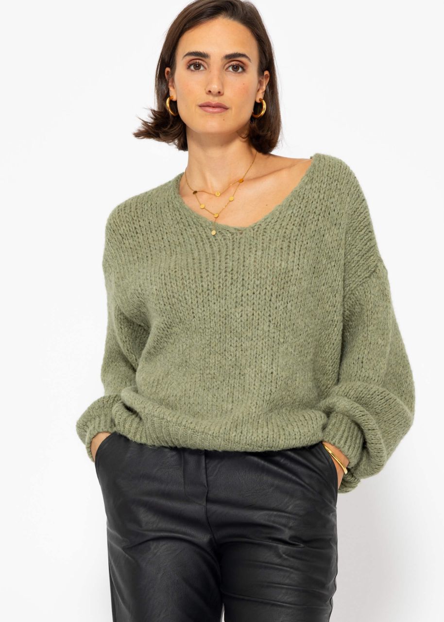 Oversize Pullover mit V-Ausschnitt - khaki