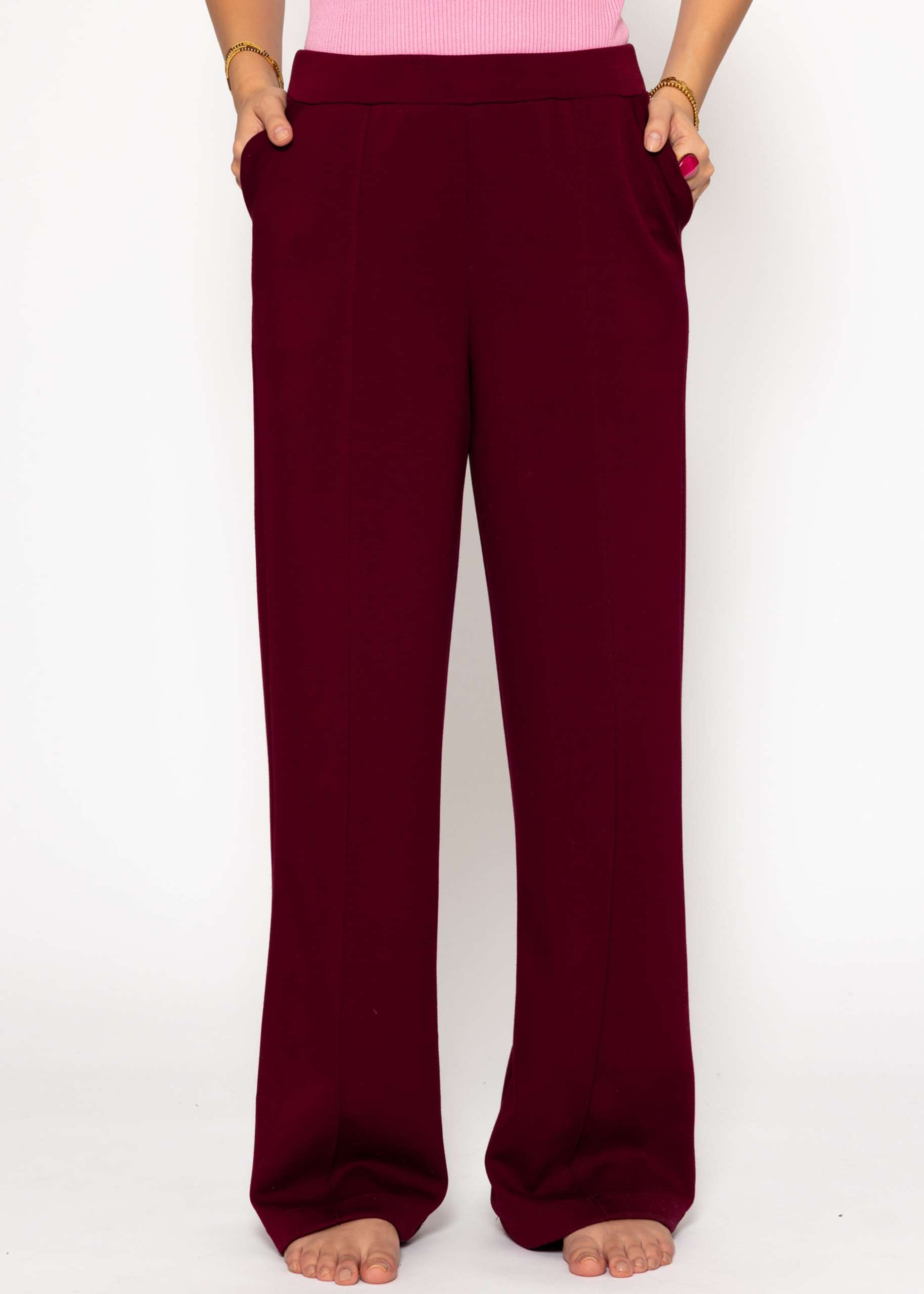 Softe weite Jogginghose mit Biese - burgundy