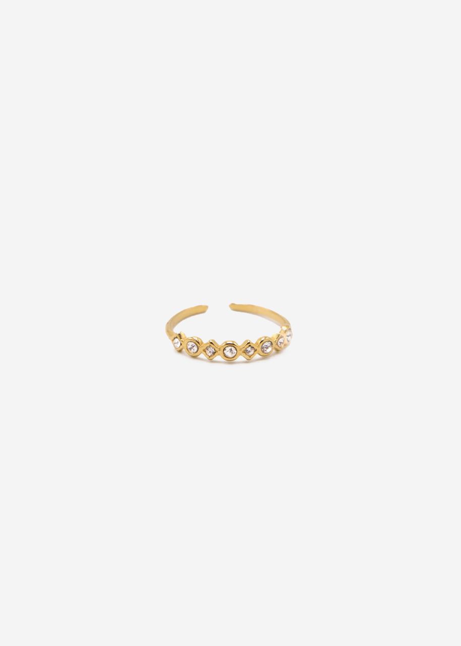 Zarter Ring mit funkelnden Steinchen, gold