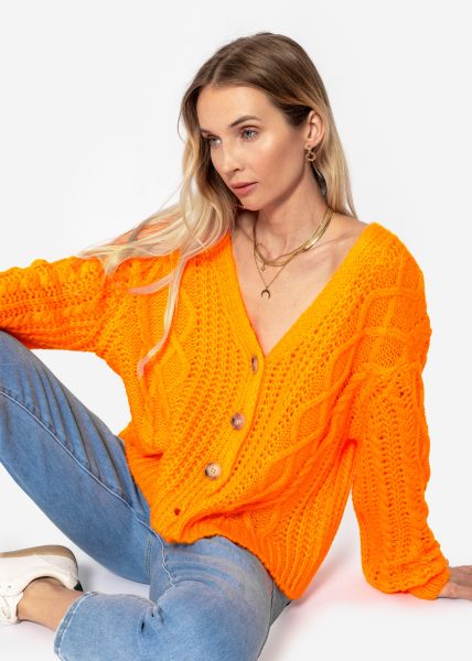 Oversize Strickjacke mit Zopfmuster - mandarine