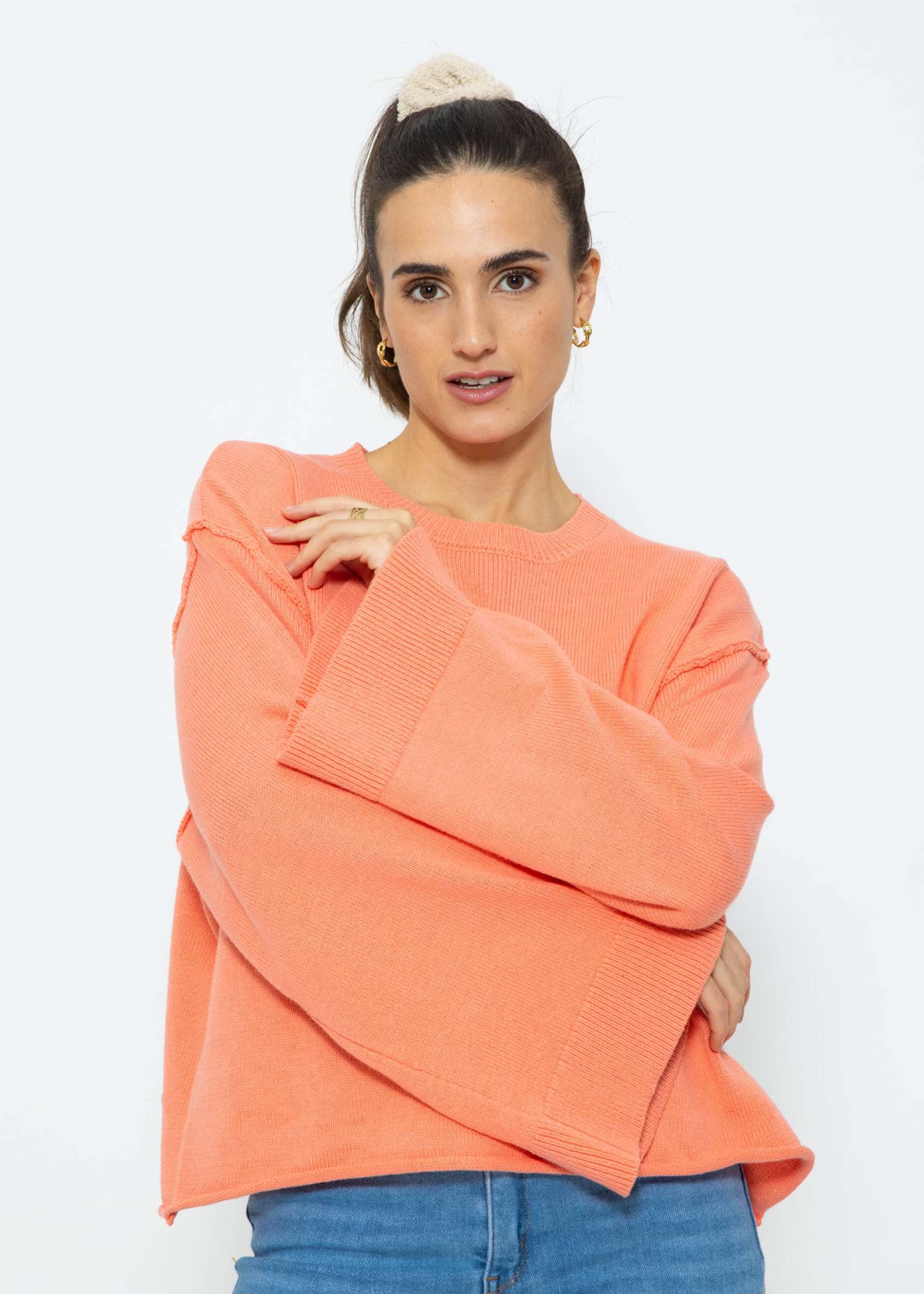 Oversize Pullover mit weiten Ärmeln - lachsorange