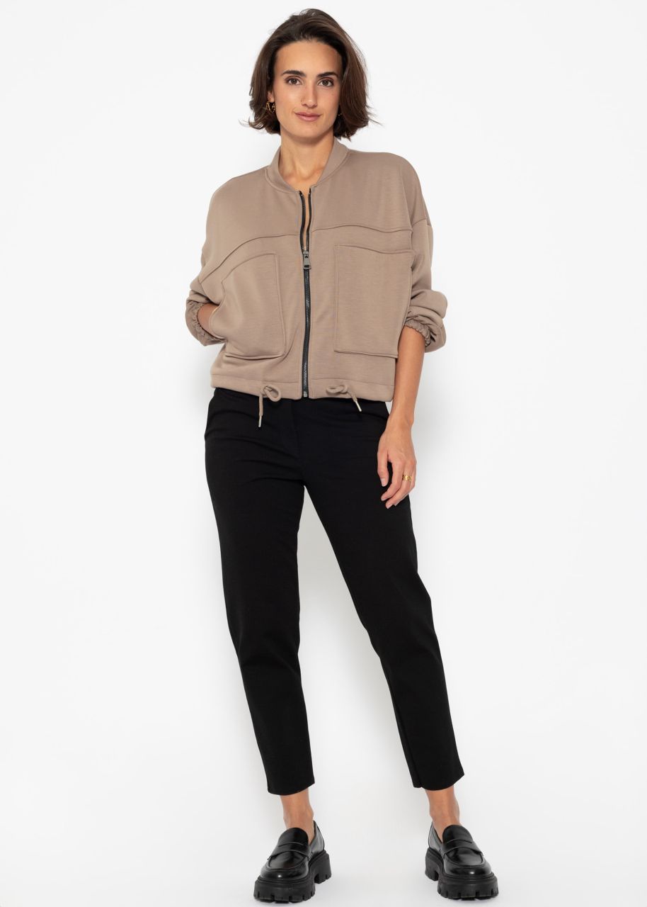 Sweat Jacke mit aufgesetzten Taschen - taupe