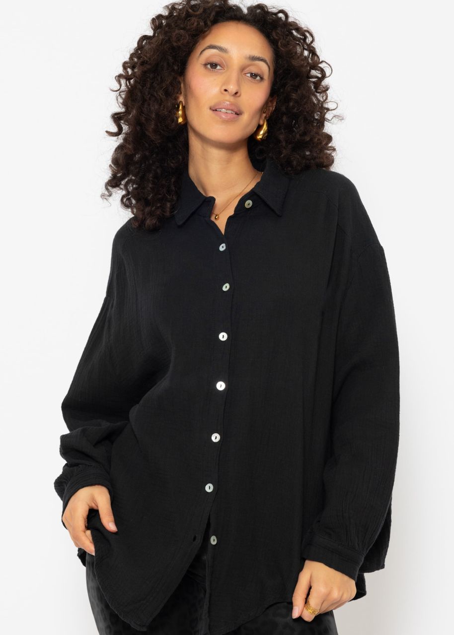 Musselin Bluse oversize, kurz, schwarz