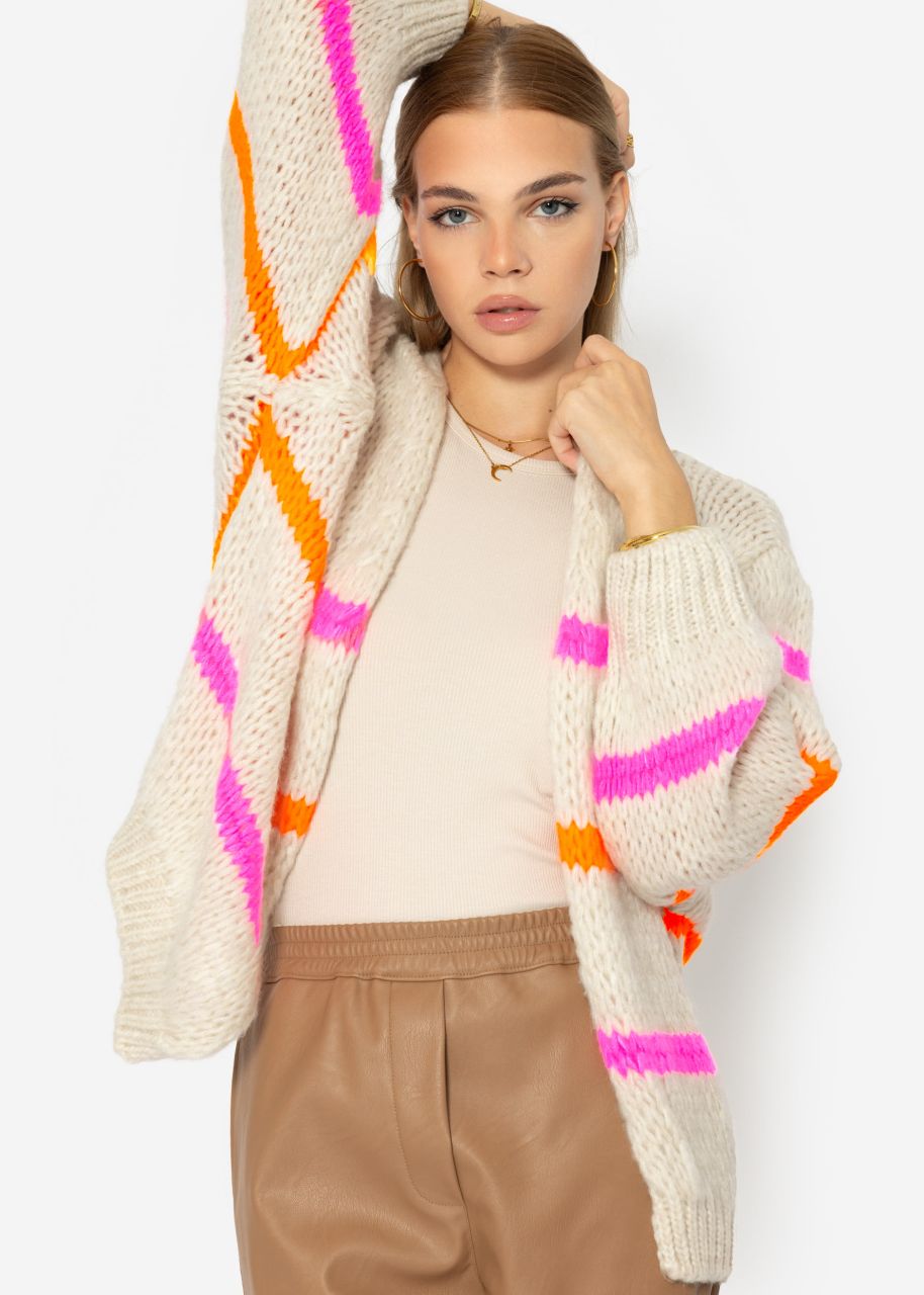 Oversize Cardigan mit pink und orange Streifen, offwhite