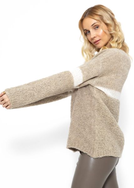 Flauschiger Pullover mit Streifendesign - beige-offwhite
