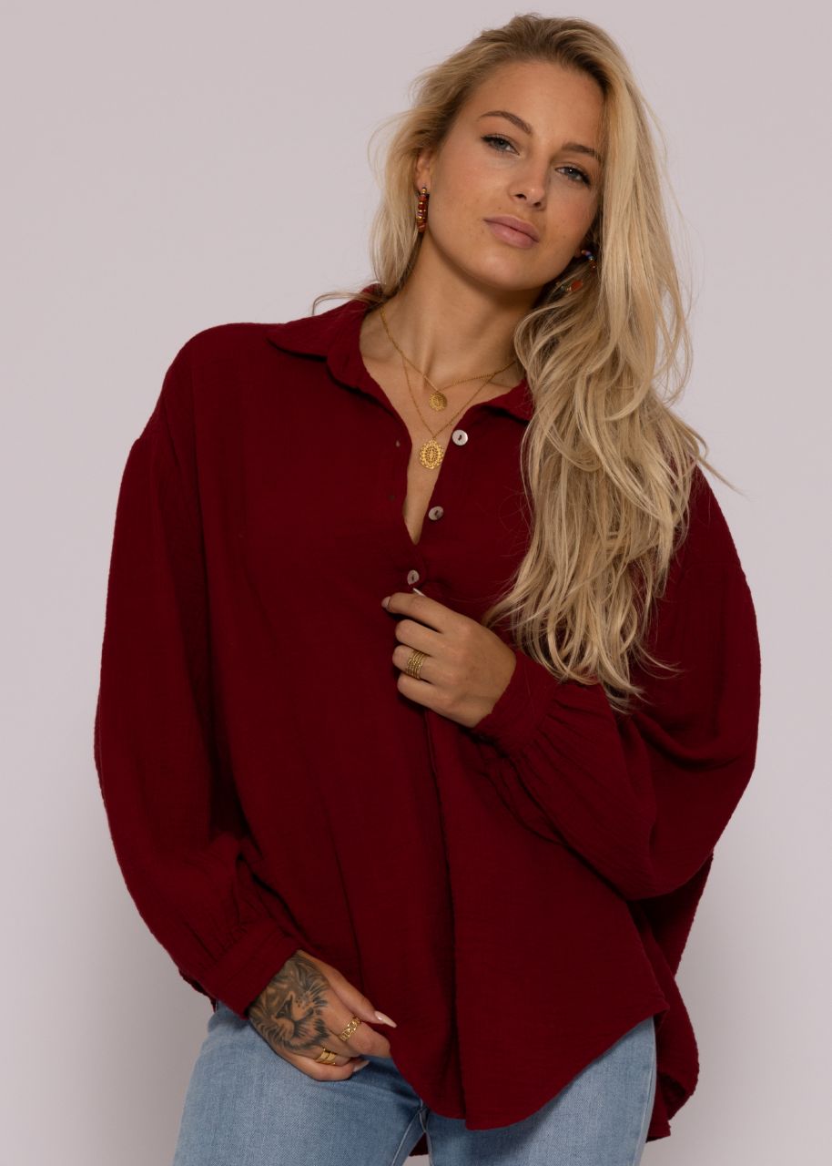 Ultra oversize Musselin-Blusenhemd, kürzere Variante, dunkelrot