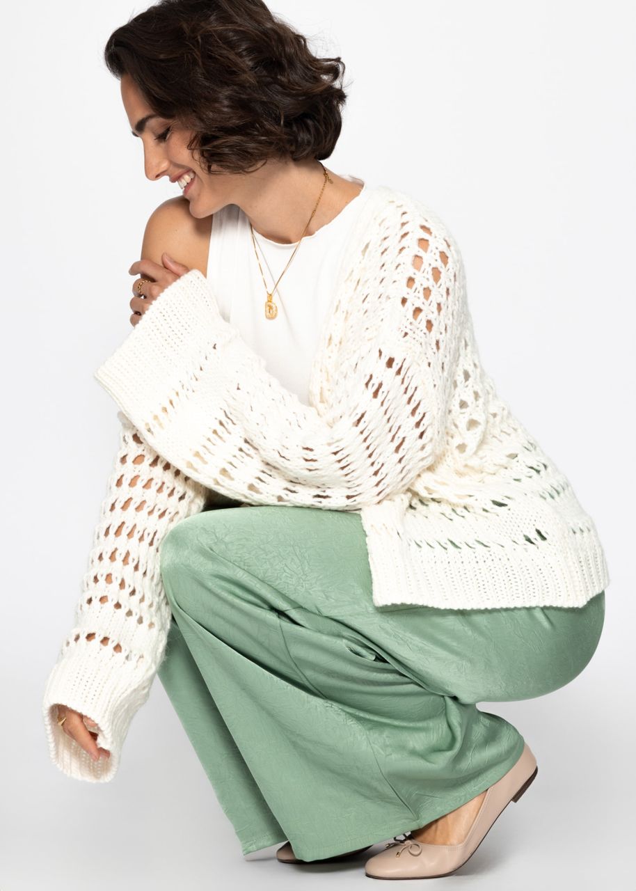 Lässige Strickjacke mit Lochstrickmuster - offwhite