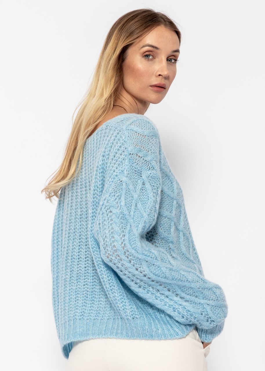 Oversize Strickjacke mit Zopfmuster - hellblau